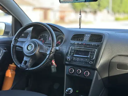 Volkswagen Polo 2014 года за 3 950 000 тг. в Актобе – фото 7
