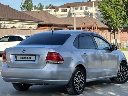 Volkswagen Polo 2014 года за 3 950 000 тг. в Актобе – фото 6
