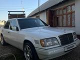 Mercedes-Benz E 250 1994 годаfor2 850 000 тг. в Шымкент