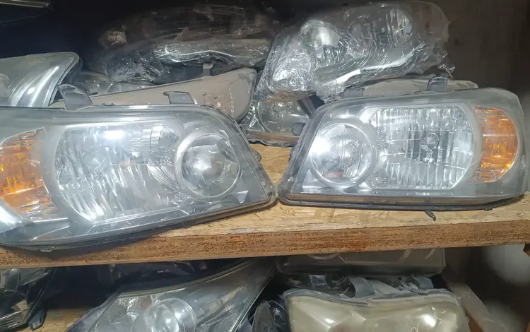Фары передние на Toyota Highlander за 80 000 тг. в Алматы