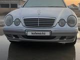 Mercedes-Benz E 320 2000 года за 4 100 000 тг. в Атырау – фото 4