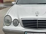 Mercedes-Benz E 320 2000 года за 4 100 000 тг. в Атырау – фото 3