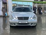 Mercedes-Benz E 320 2000 года за 4 100 000 тг. в Атырау