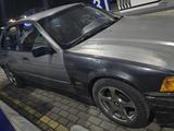 BMW 318 1992 года за 1 300 000 тг. в Шымкент – фото 4