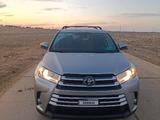 Toyota Highlander 2019 годаүшін17 800 000 тг. в Актобе