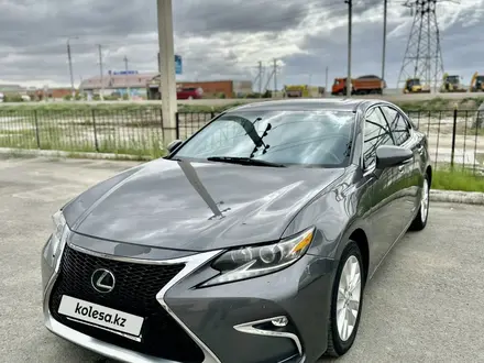 Lexus ES 300h 2014 годаүшін10 700 000 тг. в Атырау