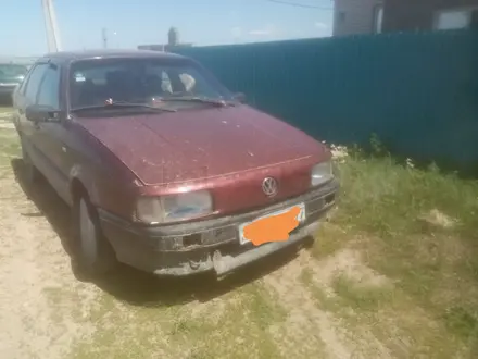 Volkswagen Passat 1990 года за 350 000 тг. в Уральск