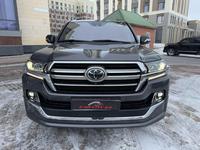 Toyota Land Cruiser 2019 годаfor41 700 000 тг. в Астана