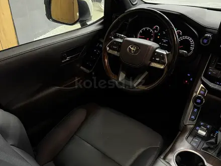Toyota Land Cruiser 2021 года за 48 000 000 тг. в Алматы – фото 10