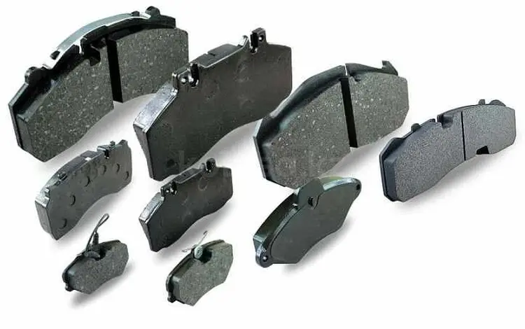 Тормозные колодки за 11 000 тг. в Алматы