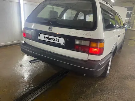Volkswagen Passat 1990 года за 1 900 000 тг. в Нур-Султан (Астана) – фото 4