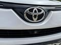 Toyota RAV4 2019 года за 11 400 000 тг. в Актобе – фото 13