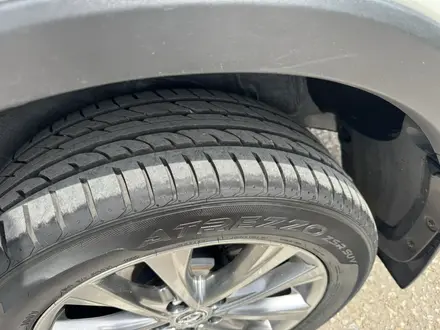 Toyota RAV4 2019 года за 11 400 000 тг. в Актобе – фото 28