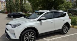 Toyota RAV4 2019 годаүшін11 400 000 тг. в Актобе