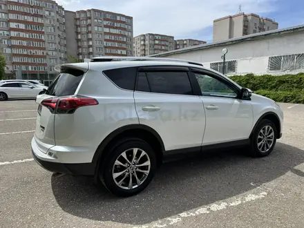 Toyota RAV4 2019 года за 11 400 000 тг. в Актобе – фото 8