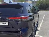 Toyota Highlander 2022 года за 24 000 000 тг. в Туркестан – фото 4