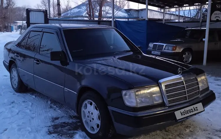 Mercedes-Benz E 220 1993 годаfor3 100 000 тг. в Талдыкорган