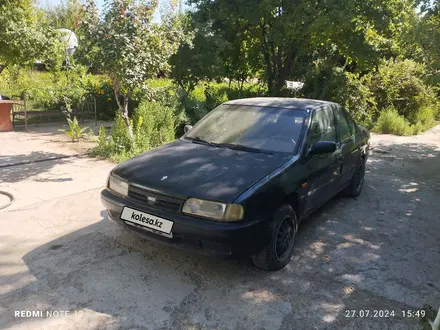 Nissan Primera 1993 года за 400 000 тг. в Туркестан