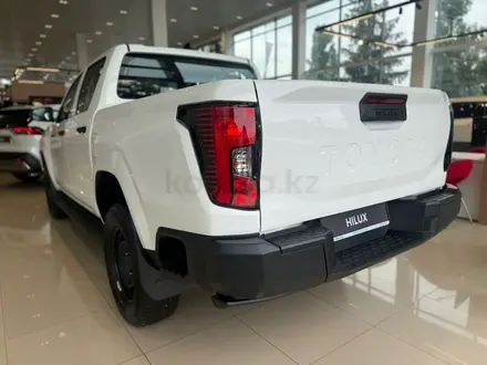 Toyota Hilux Comfort 2026 года за 27 890 000 тг. в Алматы – фото 4