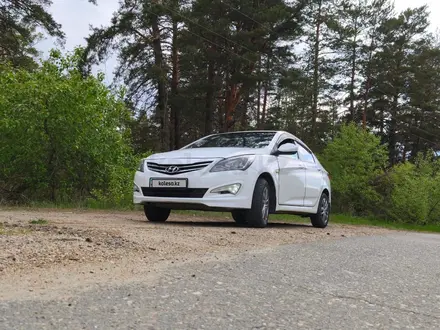 Hyundai Solaris 2014 года за 4 850 000 тг. в Семей – фото 5