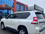 Toyota Land Cruiser Prado 2016 года за 18 300 000 тг. в Актобе – фото 4