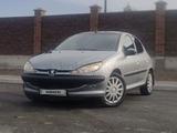 Peugeot 206 2004 годаүшін1 400 000 тг. в Атырау