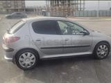 Peugeot 206 2004 года за 1 500 000 тг. в Атырау – фото 3