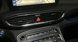 Hyundai Santa Fe 2022 года за 16 500 000 тг. в Астана – фото 2