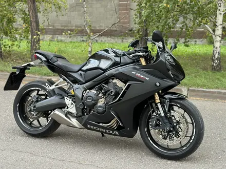 Honda  CBR 650R 2021 года за 4 900 000 тг. в Астана