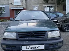 Volkswagen Vento, 1992