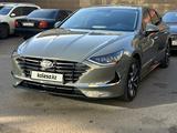 Hyundai Sonata 2022 годаүшін12 800 000 тг. в Астана