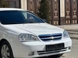 Chevrolet Lacetti 2013 годаүшін4 300 000 тг. в Шымкент – фото 3