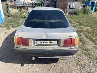 Audi 80