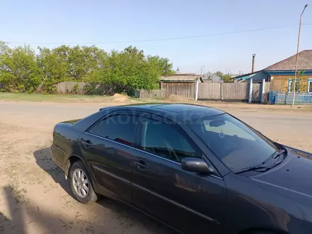 Toyota Camry 2003 года за 5 600 000 тг. в Семей – фото 9