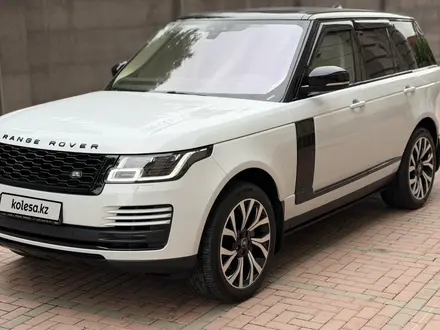 Land Rover Range Rover 2018 года за 31 500 000 тг. в Алматы