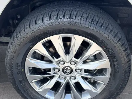 Toyota Land Cruiser 2021 года за 49 900 000 тг. в Астана – фото 9