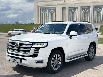 Toyota Land Cruiser 2021 года за 49 900 000 тг. в Астана – фото 2