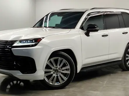 Lexus LX 600 VIP 2022 года за 66 000 000 тг. в Алматы