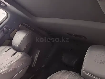 Lexus LX 600 VIP 2022 года за 66 000 000 тг. в Алматы – фото 16