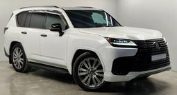 Lexus LX 600 VIP 2022 года за 66 000 000 тг. в Алматы – фото 2