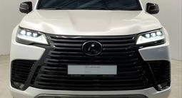 Lexus LX 600 VIP 2022 года за 66 000 000 тг. в Алматы – фото 3