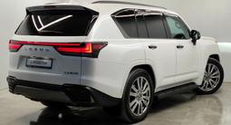 Lexus LX 600 VIP 2022 года за 66 000 000 тг. в Алматы – фото 4