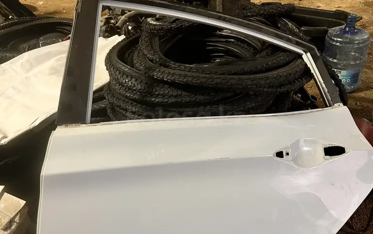 Акцент есик левый за 100 тг. в Астана