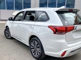 Mitsubishi Outlander 2022 года за 12 999 999 тг. в Астана – фото 3