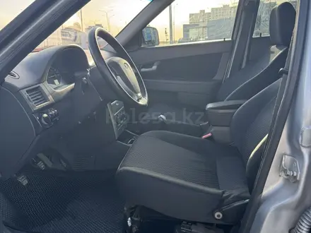 ВАЗ (Lada) Priora 2170 2013 года за 2 200 000 тг. в Астана – фото 14
