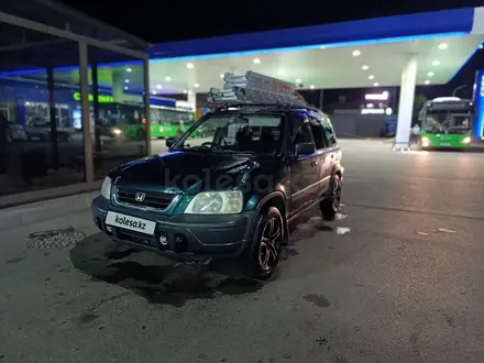 Honda CR-V 1997 года за 3 000 000 тг. в Алматы – фото 6