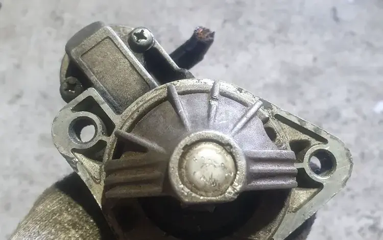 Стартер Mitsubishi Pajero 6G72 за 25 000 тг. в Алматы