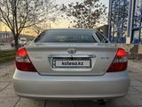 Toyota Camry 2002 года за 7 100 000 тг. в Шымкент – фото 5