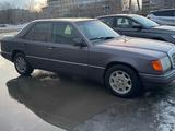 Mercedes-Benz E 200 1993 годаүшін1 900 000 тг. в Павлодар – фото 4