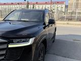 Toyota Land Cruiser 2022 года за 47 000 000 тг. в Актау – фото 2
